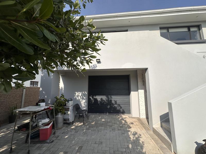 5 Bedroom Property for Sale in Fraaiuitsig Western Cape